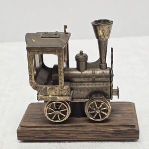 VINTAGE ITALIAN METAL MINIATURE TRAIN LOCOMOTIVE MODEL FIGURINE PAPERWEIGHT